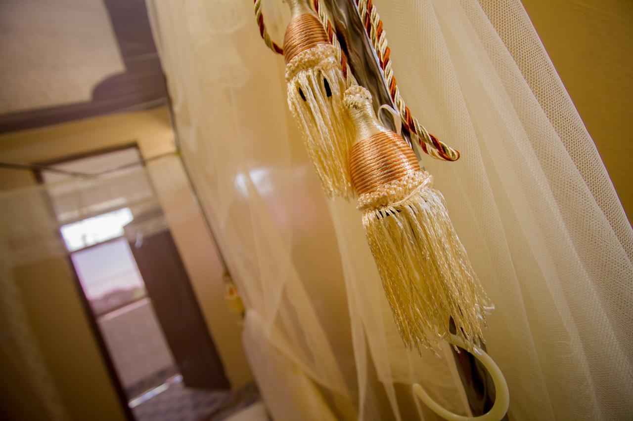 Grande Hotel Isiolo Zewnętrze zdjęcie