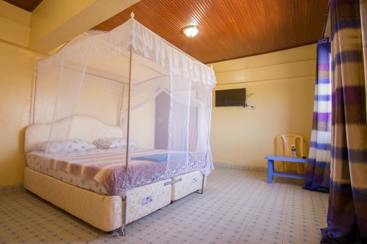 Grande Hotel Isiolo Zewnętrze zdjęcie