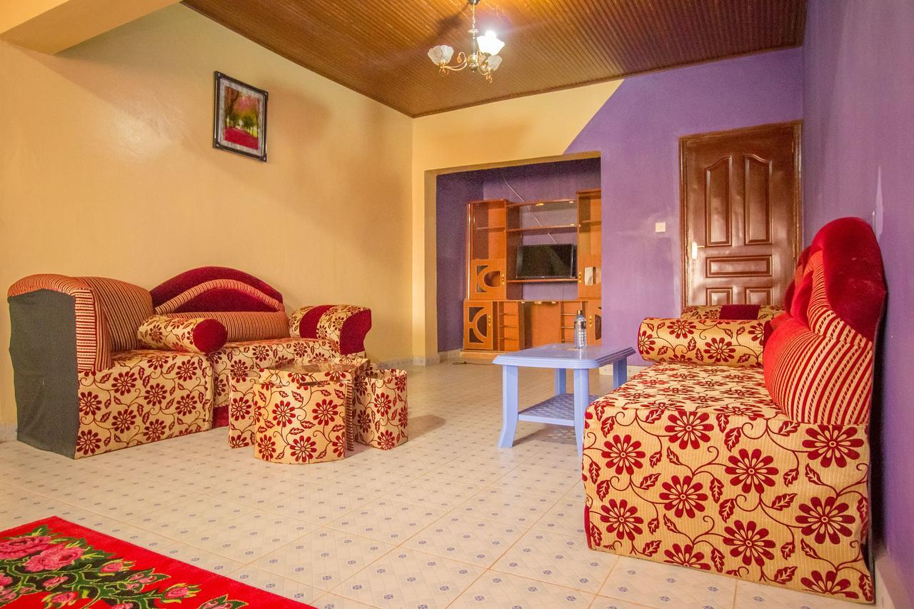 Grande Hotel Isiolo Zewnętrze zdjęcie